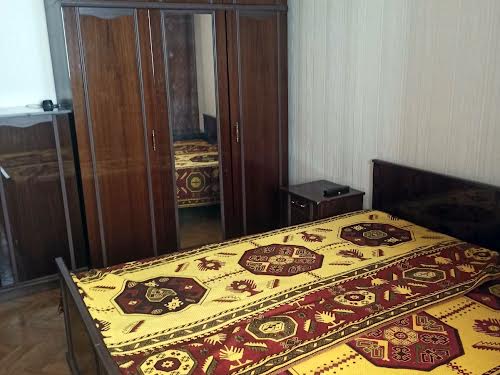 квартира за адресою Оноре де Бальзака вул., 54-А
