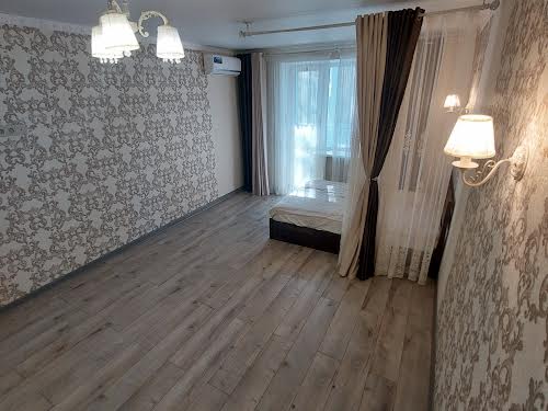 квартира за адресою Казарського вул., 1Б