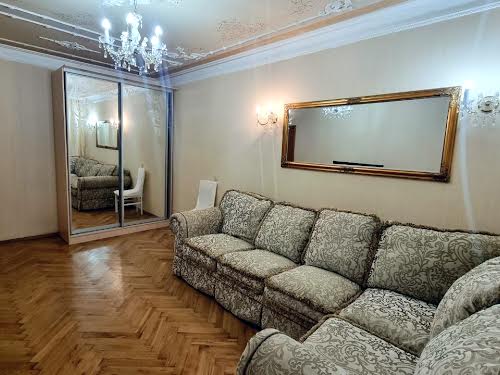 квартира за адресою Панаса Мирного вул., 11