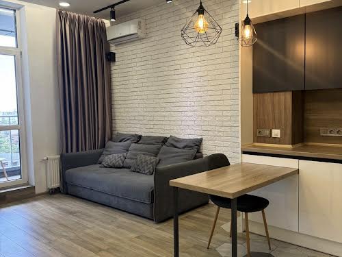 квартира за адресою Джона Маккейна вул. (Івана Кудрі), 7