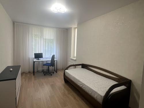 квартира за адресою Регенераторна, 4