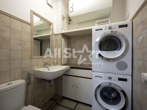 квартира за адресою Дмитрівська вул., 75