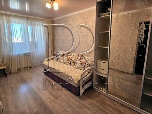 квартира за адресою Симиренка вул., 1Г