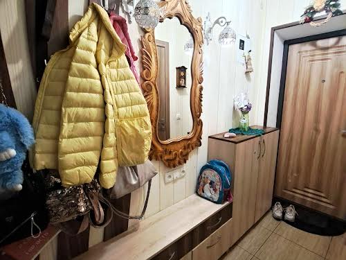 квартира за адресою вул. Прикордонна, 80