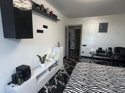 квартира за адресою Романа Шухевича вул., 5