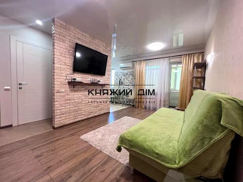 квартира за адресою Геннадія Афанасьєва вул. (Костянтина Заслонова), 13А