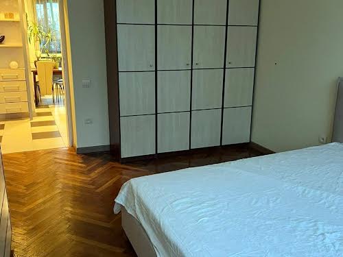 квартира за адресою Мельника, 14