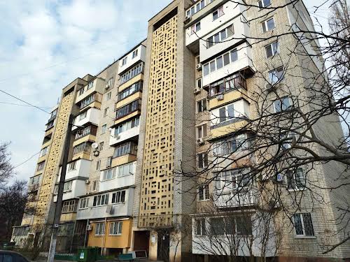 квартира за адресою Космонавтів вул., 58