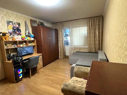 квартира за адресою Незалежності бульв. (50 років Жовтня), 10Б