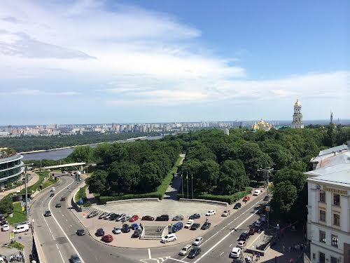 квартира за адресою Івана Мазепи вул. (Січневого Повстання), 16