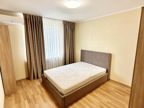 квартира за адресою Січових Стрільців вул. (Артема), 32-38