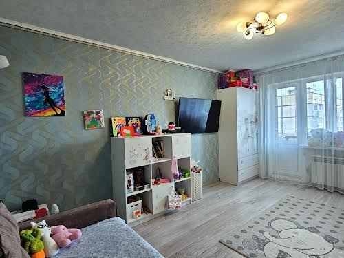квартира за адресою Янтарна вул., 71