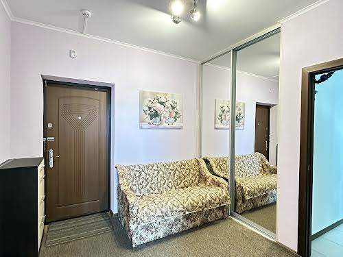квартира за адресою Сім'ї Кульженків вул. (Петра Дегтяренка), 35