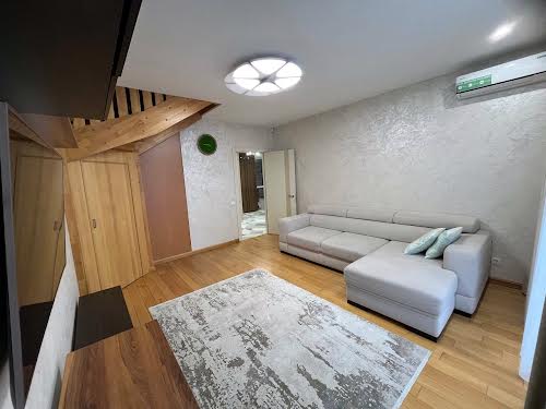 квартира за адресою Метрологічна вул., 15