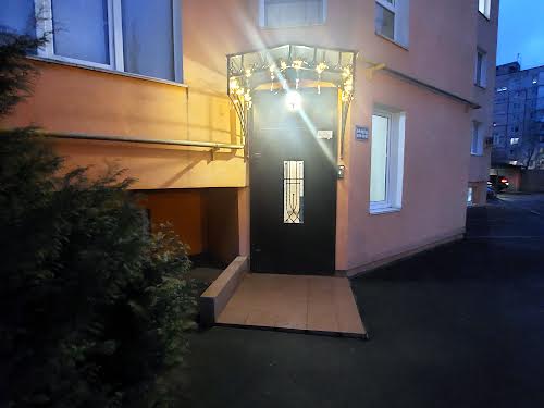 квартира за адресою вулиця Ігоря Бедзая, 118В 