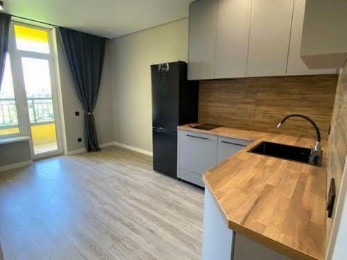 квартира за адресою Петра Радченка вул., 27