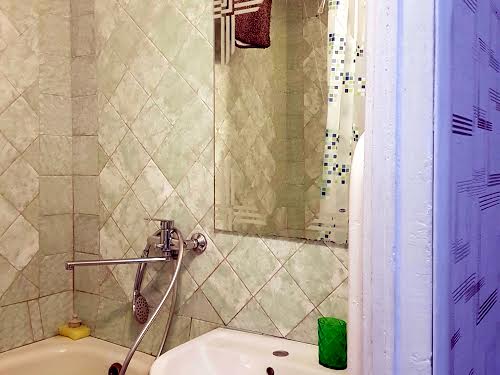 квартира за адресою Райдужна вул., 4