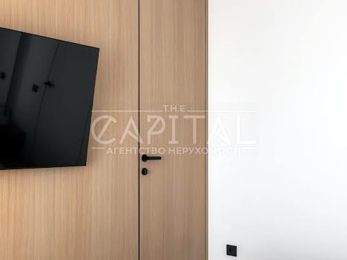 квартира за адресою Салютна вул., 2б