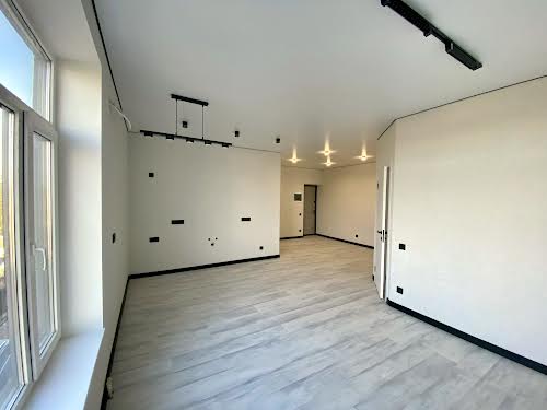 квартира за адресою Лисичівка, 4
