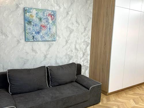 квартира за адресою Лісогринівецька вул., 34б