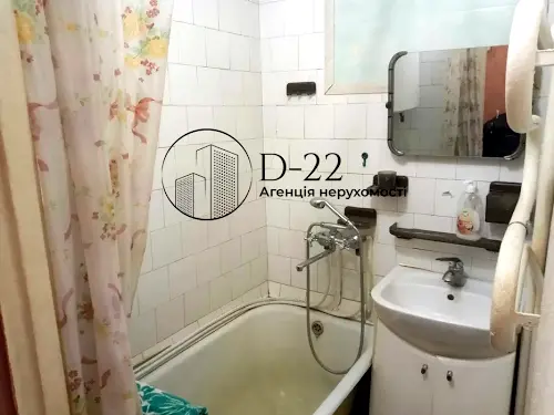 квартира за адресою Ореста Левицького вул. (Академіка Курчатова), 3а