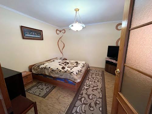 будинок за адресою с. Циганівці, Центральна, 20