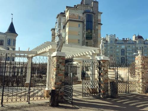 квартира за адресою Вишнева вул., 3