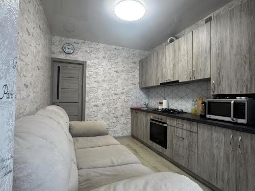 квартира за адресою Машинобудівників вул., 29