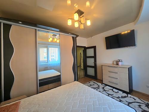 квартира за адресою Курбаса, 7