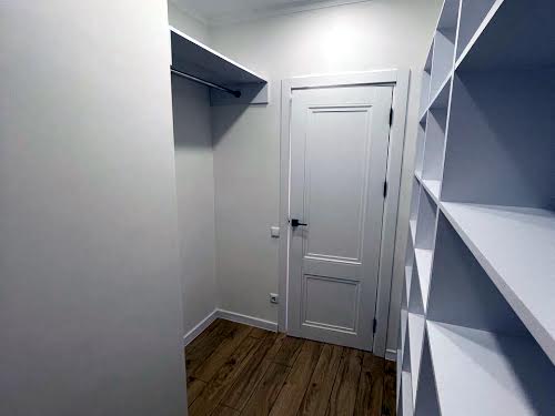 квартира за адресою Височана вул., 18