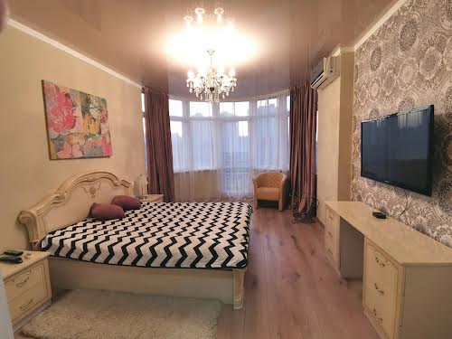 квартира за адресою В'ячеслава Чорновола вул., 27