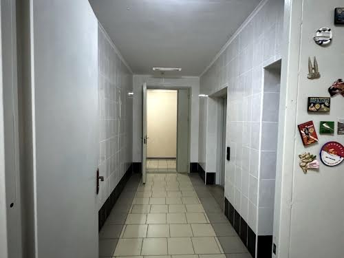 квартира за адресою Воскресенська вул., 12-Б