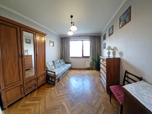квартира за адресою Академіка Глушкова просп., 45