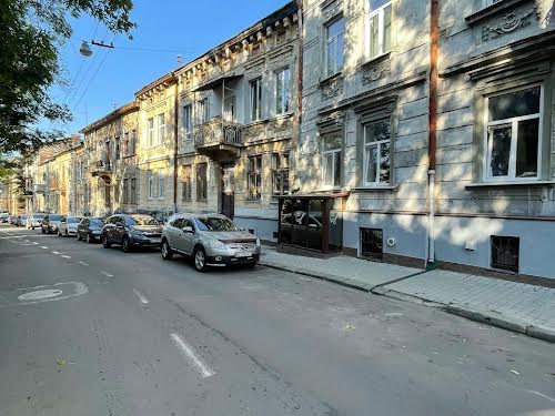 квартира за адресою Львів, Якова Остряниці вул., 8