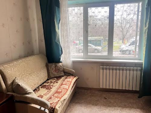 квартира за адресою Євгена Чикаленка вул., 44/2
