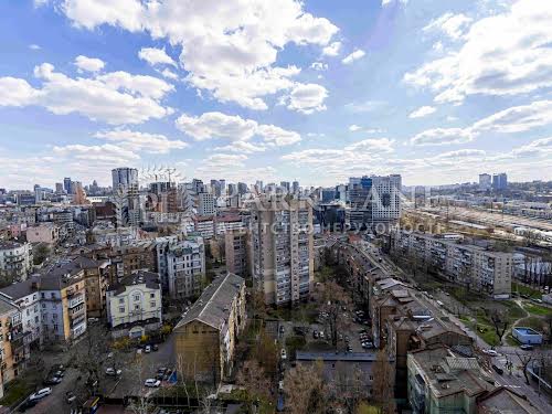 квартира за адресою Жилянська вул., 68