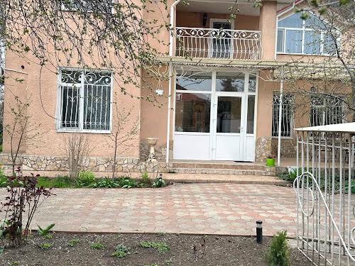 будинок за адресою Окружна вул.
