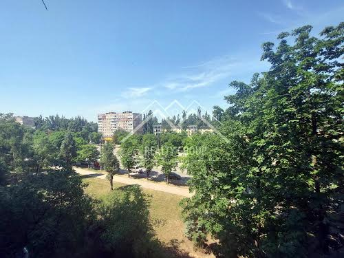 квартира за адресою 200-річчя Кривого Рогу просп., 1