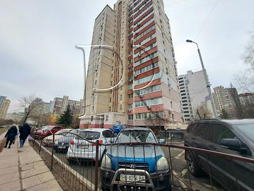 квартира по адресу Анны Ахматовой ул., 16Г