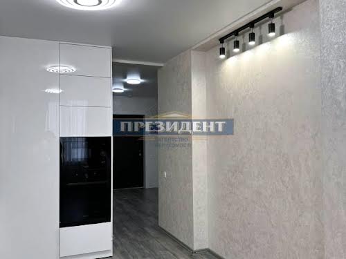 квартира за адресою Владислава Бувалкіна вул. (Бочарова Генерала), 35