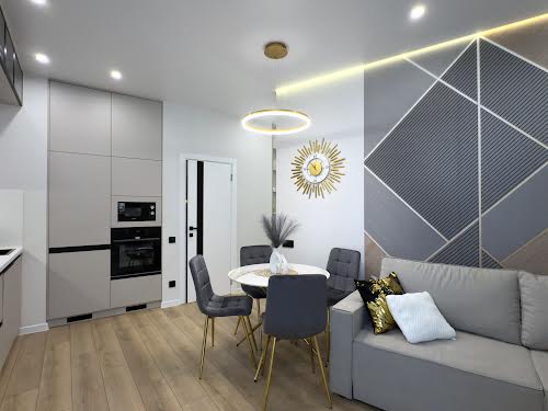 квартира за адресою Краснова вул., 3а