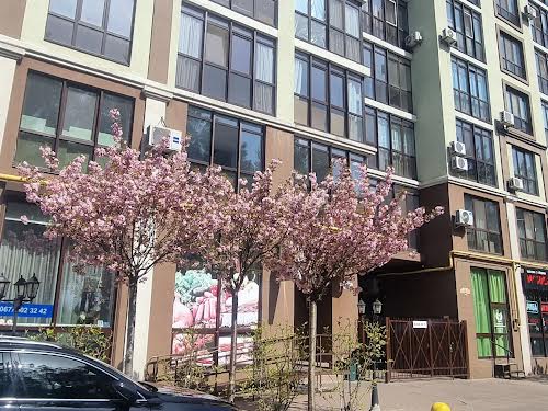 квартира за адресою Радистів вул., 34г