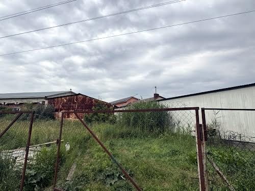 коммерческая по адресу Полесская ул., 1