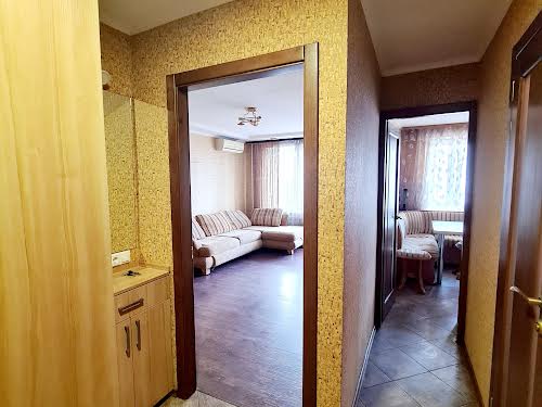 квартира за адресою Ованеса Туманяна вул., 8