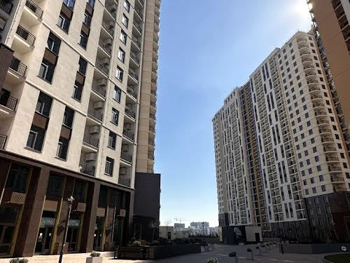 квартира за адресою Краснова вул., 1-В