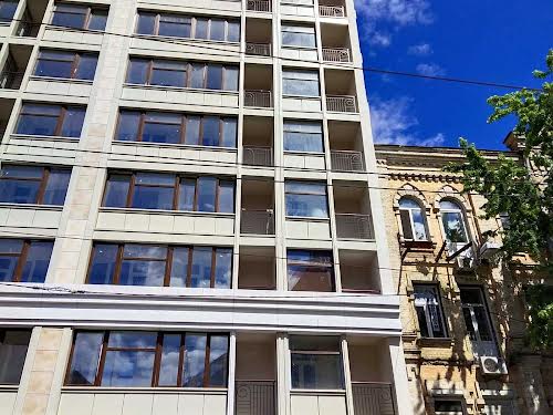 квартира за адресою Дмитрівська вул., 60