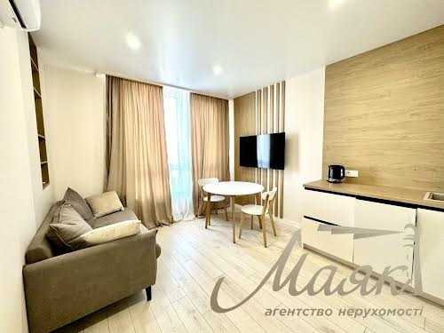 квартира за адресою Митрополита Василя Липківського вул. (Урицького), 38