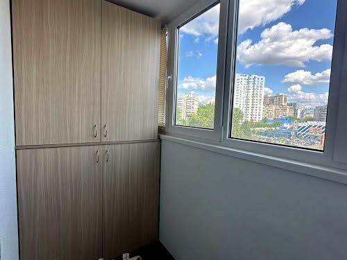 квартира за адресою Василя Симоненка вул., 111