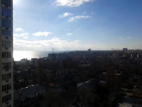 квартира за адресою Литературная, 10
