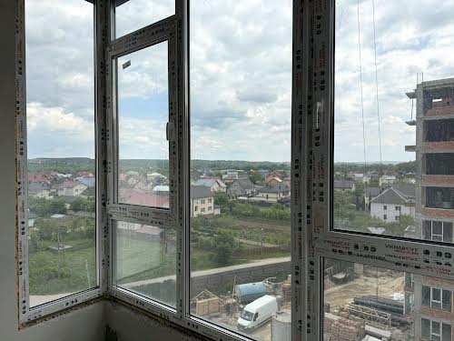 квартира за адресою Івана Миколайчука вул., 31